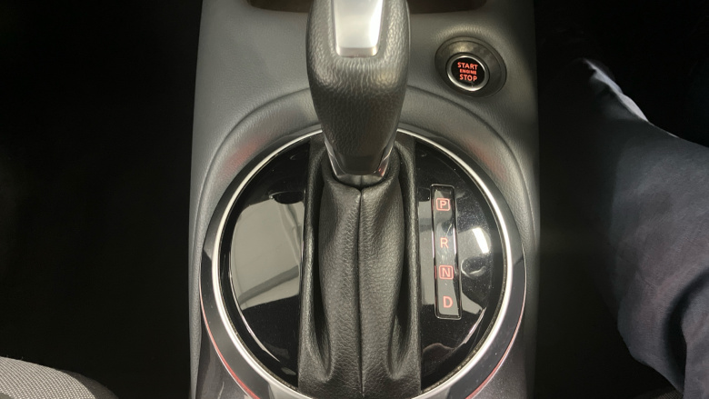 Nissan Juke 1.0 DiG-T N-Connecta 5dr DCT Petrol Hatchback